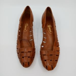 Bass Womens Sz 8.5 Narrow Leather Wedge Flat